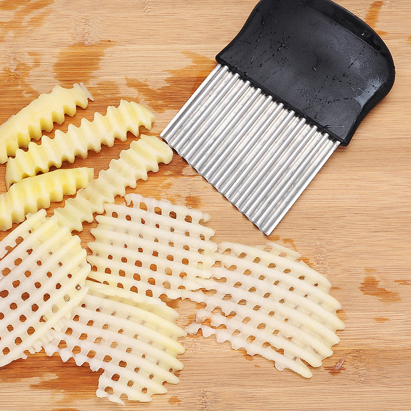 Household curly potato cutter